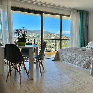 My Resid Cannes Vue Marina Et Vue Montagne Appartement