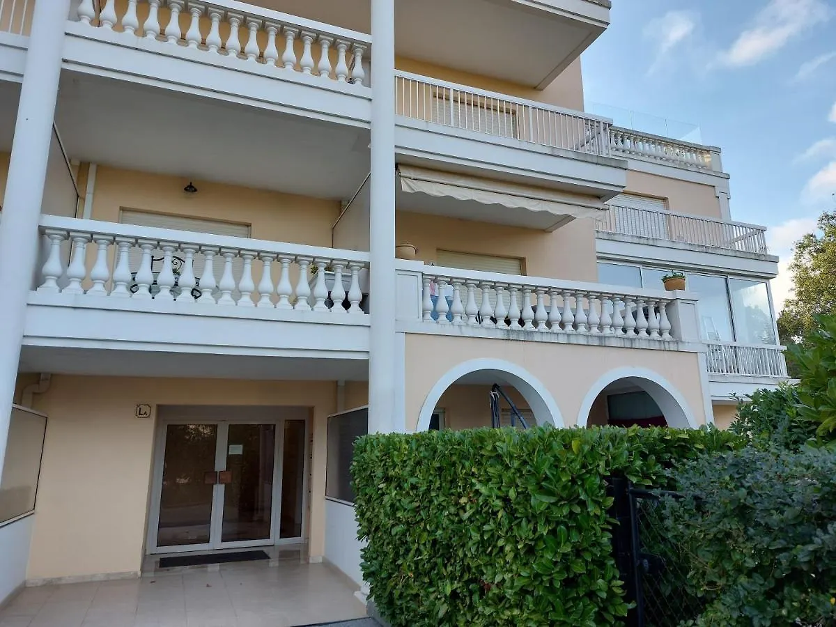 Studio Golf Riviera - Axelle Loc'Appart Mandelieu-la-Napoule 0*,  France
